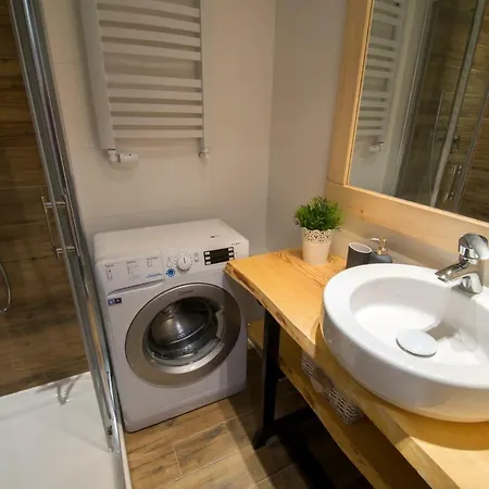 Apartament Lokum *